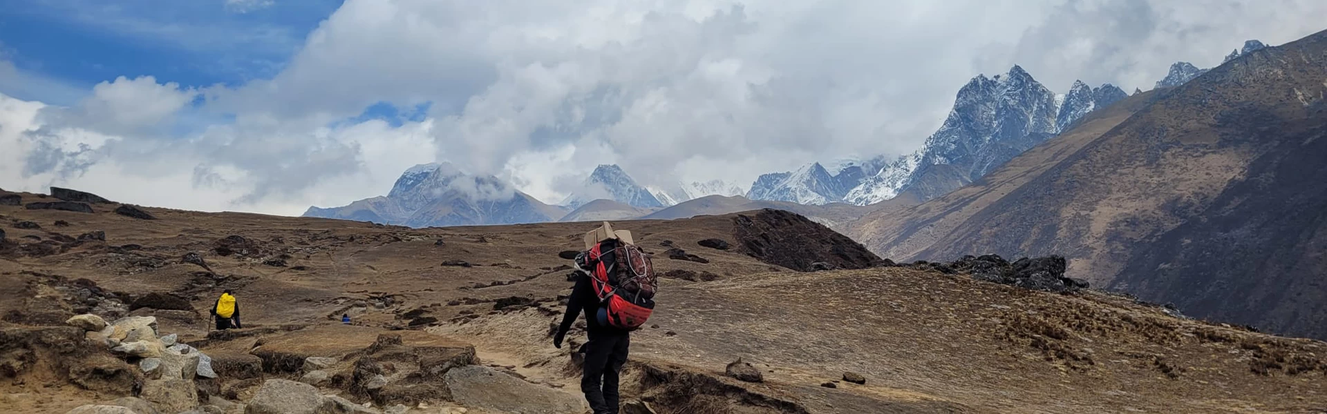 essential-packing-guide-for-trekking-in-nepal