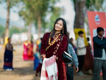 woman-wearing-traditional-costume-in-nepal